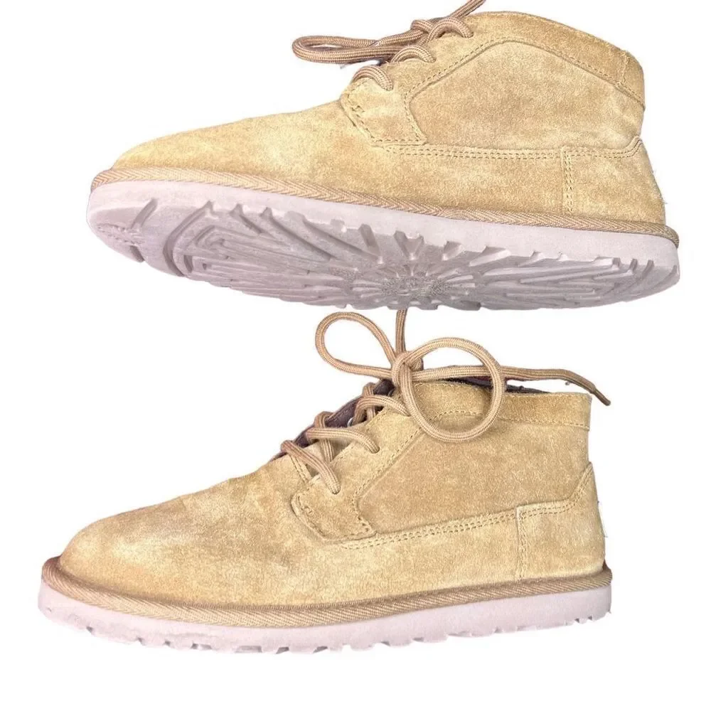 Ugg Lace Up Unisex Booties in Chestnut Size Youth 3